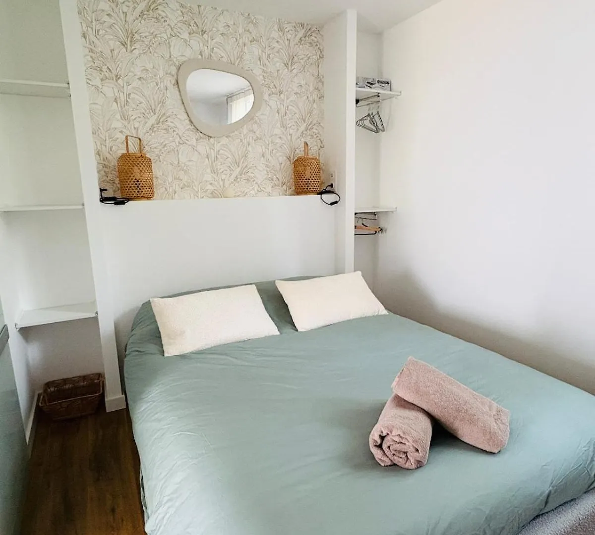 Maisonnette Proche Gare & Centre L Jardin L Clim 卡斯特尔 0*,  法国